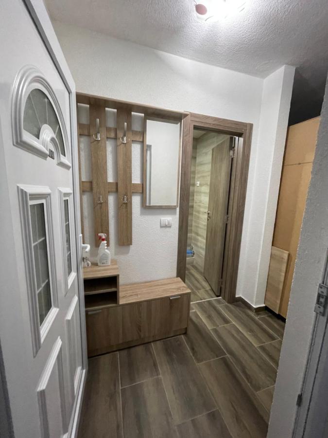 Apartman Ail 2 Улцин Екстериор снимка