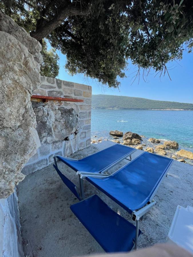Apartman Ail 2 Улцин Екстериор снимка