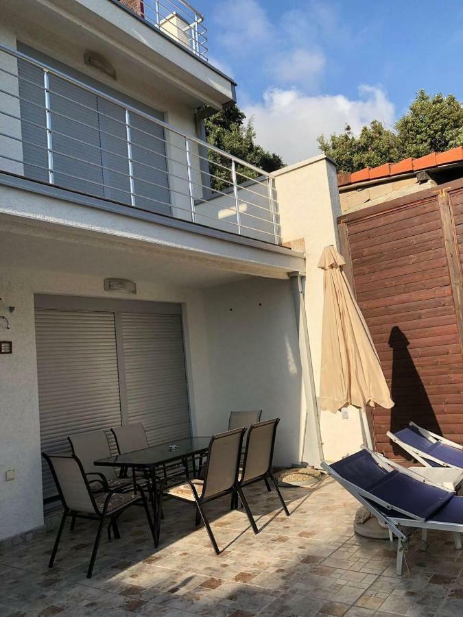 Apartman Ail 2 Улцин Екстериор снимка